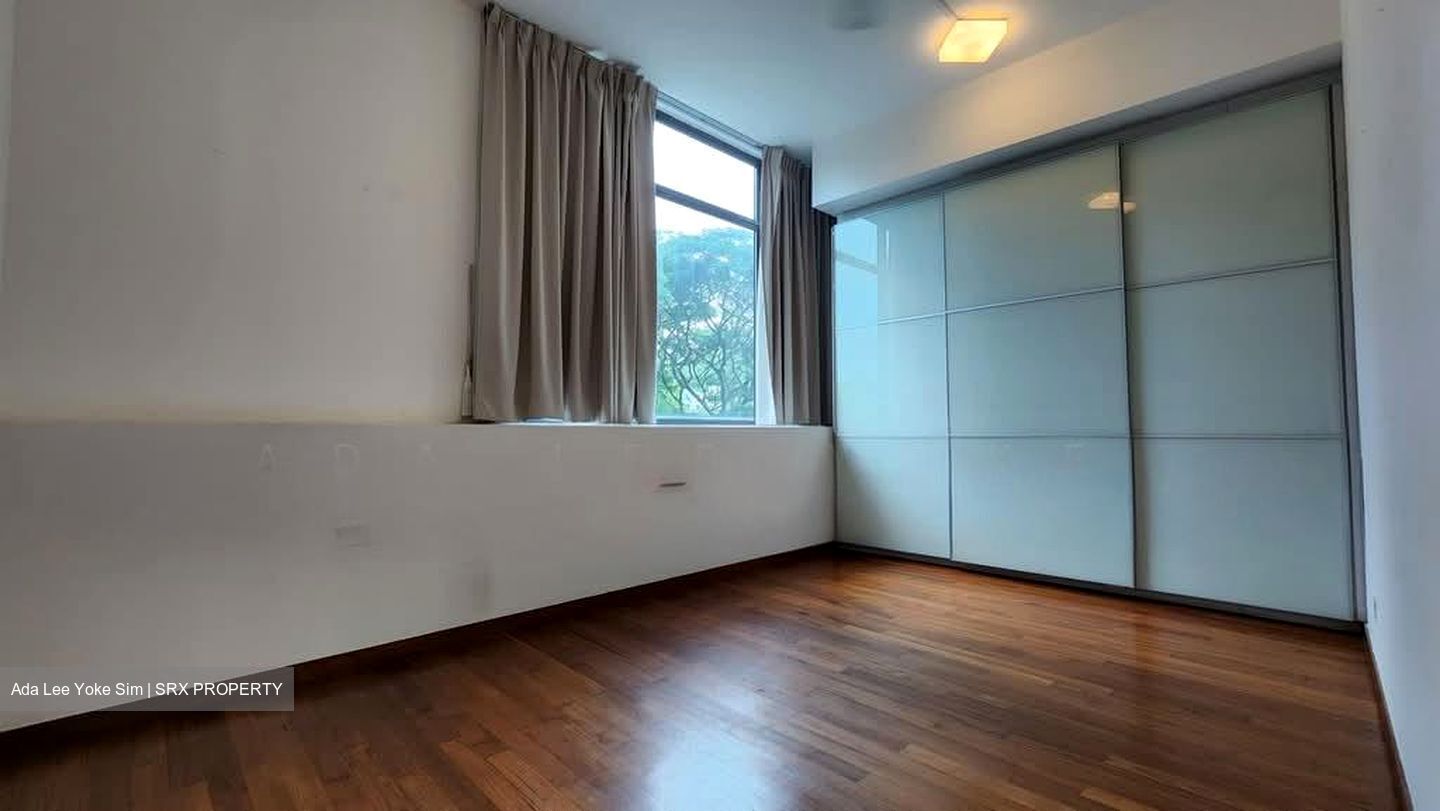 Holland Road (D10), Condominium #583849771